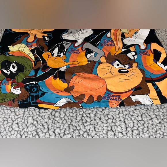 EUC 1996 Space Jam Looney Tunes Tune Squad t shirt youth large, vintage, OG bugs - Picture 4 of 10